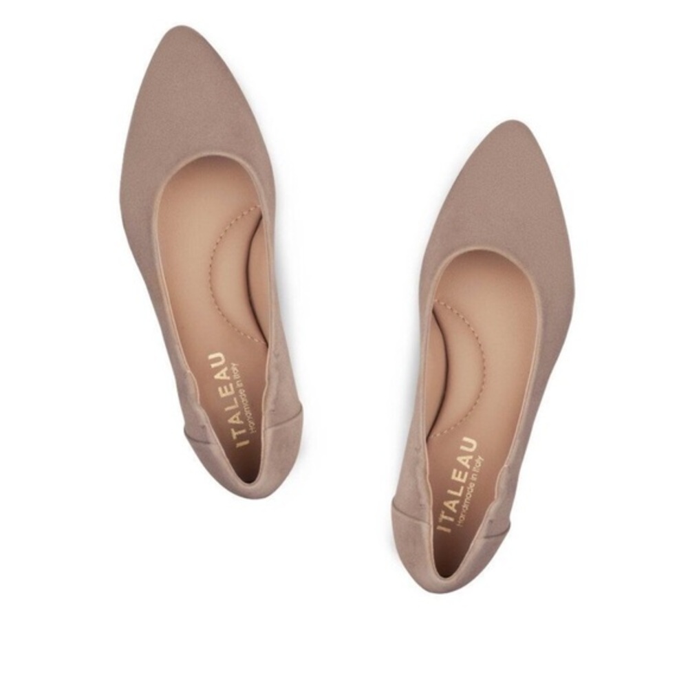 Italeau Mara Suede Ballet Flats size 38 leather suede neutral tan